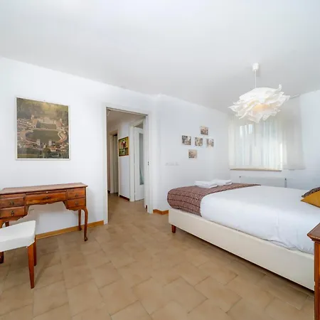 Guesthost - Relax & Spacious X6 * Udine