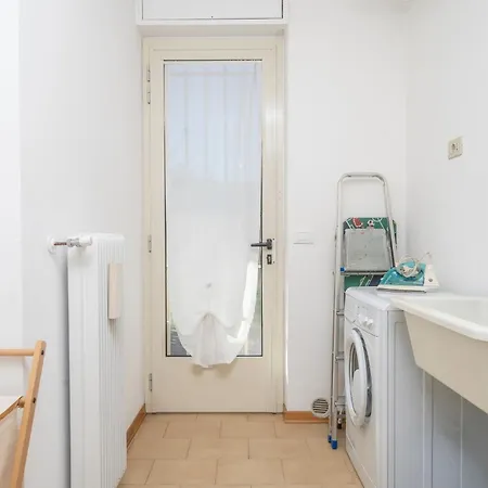 Guesthost - Relax & Spacious X6 Udine