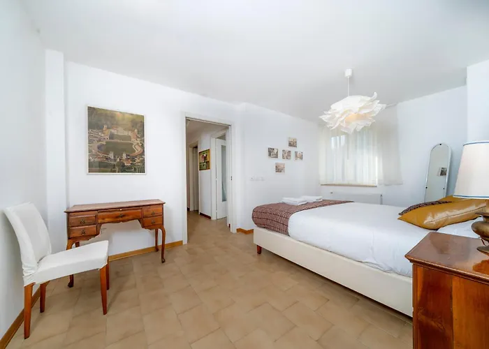 Guesthost - Relax & Spacious X6 * Udine
